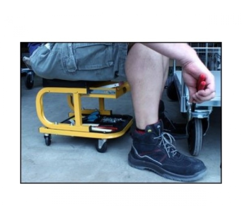 Стул для оклейщика с ящиком для инструмента