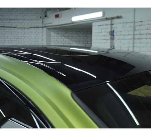 Черная глянцевая гибридная пленка для крыш и кузова авто