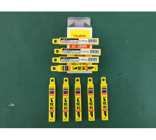 Лезвия Tajima LB39H стальные, 30°, 9 мм, 10шт.