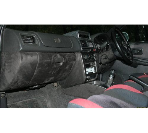 Алькантара черная 1п.м.(1.52 м х 1м)